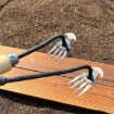 4-Tooth Dual Purpose Weed Remover Tool - 29cm Length - 8