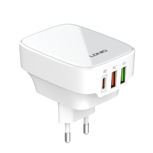 LDNIO Q334 32W Type-C + Dual USB Charger + 1m Data Cable EU Plug - 1