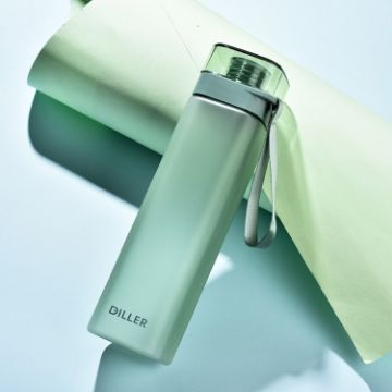 Diller D8646 Square Shape Fitness Water Bottle - 550ml (Green) - 1