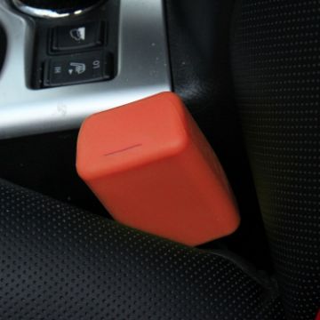Orange Safe Rubber Car Seat Belt Clips Locking Buckles Cover - 1
