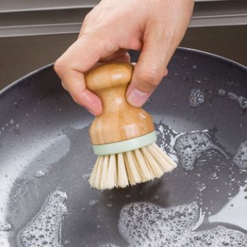 Multifunctional Kitchen Cleaning Brush - Wooden Handle Dish Scrubber - 1