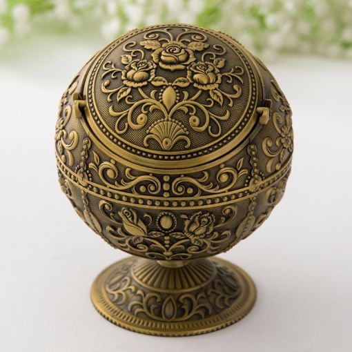 Copper Rose Retro Metal Spherical Ashtray with Lid - Home Decor Ornament - 1