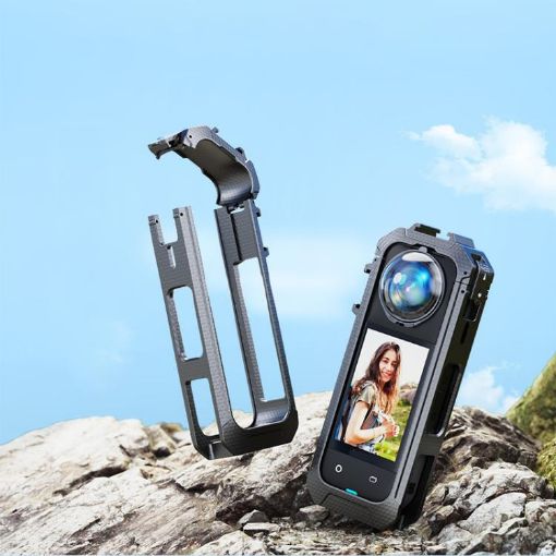 Insta360 X5 Magnetic Quick-Release Protective Frame Camera Cage Bracket - 1